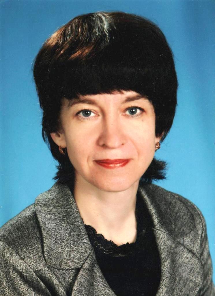 Лапанова Елена Александровна.